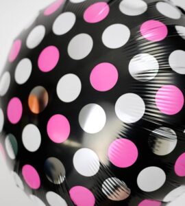 大きなブラックの8分音符とピンクスター、大人ドット【ピアノやバレエの発表会のバルーン電報】